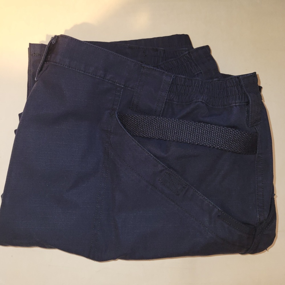 5.11 Tactical Series Ripstop Cargo Pants Men's Size 42x30 (TAG 44x30) Blue